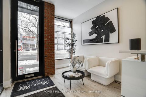 Photo 7 at 659 St Clair Avenue W, Wychwood, Toronto