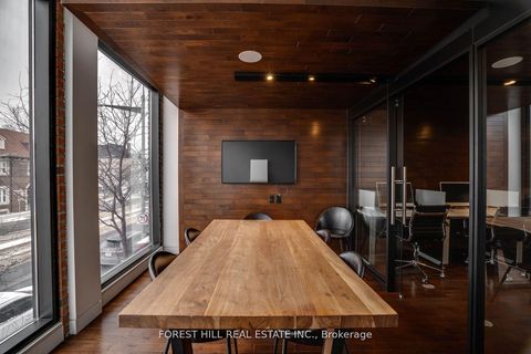 Photo 17 at 659 St Clair Avenue W, Wychwood, Toronto