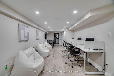 Photo 30 at 659 St Clair Avenue W, Wychwood, Toronto