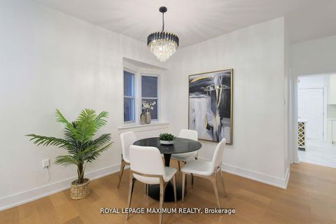 Photo 6 at 132 Wallace Avenue, Junction, Toronto