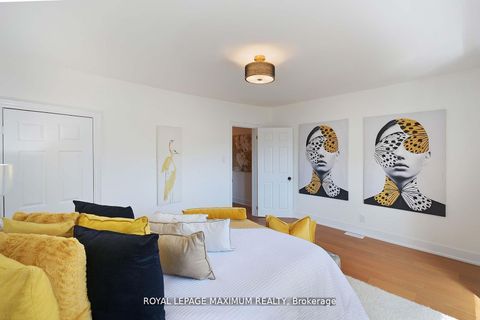 Photo 18 at 132 Wallace Avenue, Junction, Toronto