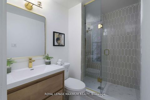 Photo 23 at 132 Wallace Avenue, Junction, Toronto