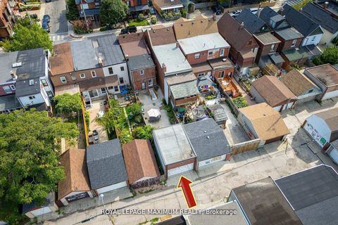 Photo 34 at 132 Wallace Avenue, Junction, Toronto