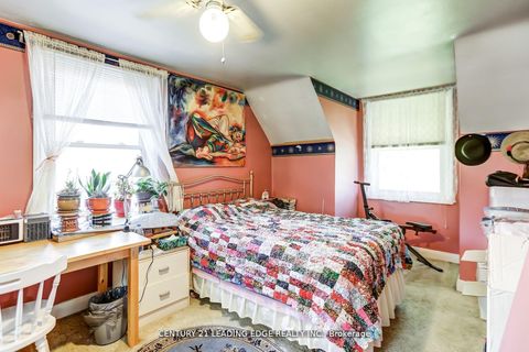 Photo 16 at 19 Royaleigh Avenue, Humber Heights, Toronto