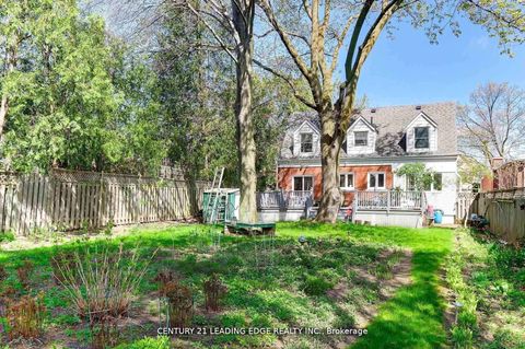 Photo 22 at 19 Royaleigh Avenue, Humber Heights, Toronto