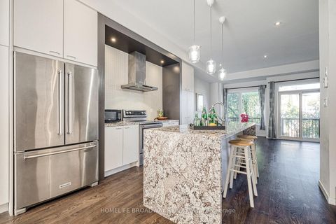 Photo 12 at 38 Lafferty Lane, Crosby, Richmond Hill