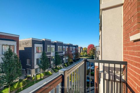 Photo 27 at 38 Lafferty Lane, Crosby, Richmond Hill