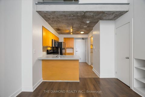 Photo 13 at 618 - 255 Richmond Street E, Moss Park, Toronto