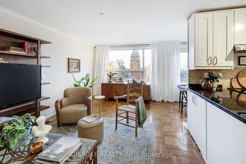 Photo 8 at 405 - 2550 Bathurst Street N, Forest Hill North, Toronto