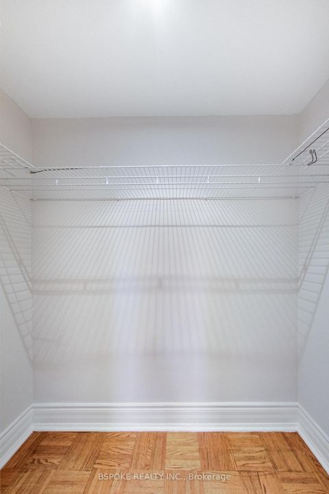 Photo 26 at 405 - 2550 Bathurst Street N, Forest Hill North, Toronto