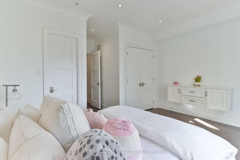 Photo 14 at 51B Burnaby Boulevard, Eglinton, Toronto