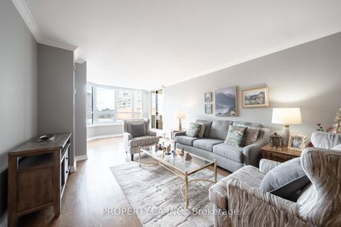 Photo 4 at 604 - 65 Spring Garden Avenue, Willowdale East, Toronto