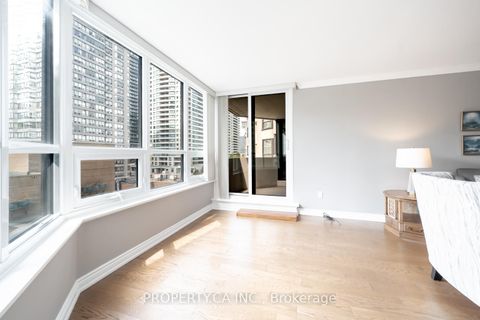 Photo 6 at 604 - 65 Spring Garden Avenue, Willowdale East, Toronto