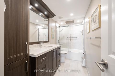 Photo 18 at 604 - 65 Spring Garden Avenue, Willowdale East, Toronto