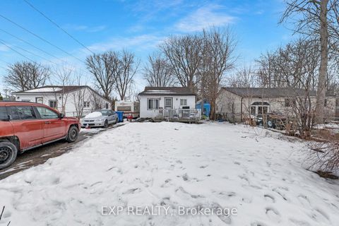 Photo 1 at 765 Sedore Avenue, Historic Lakeshore Communities, Georgina