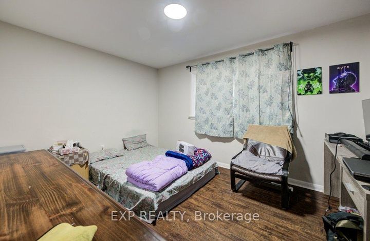 Photo 8 at 1361 Stanbury Road, WO West, Oakville