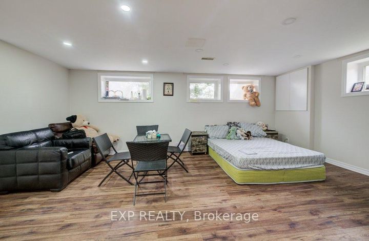 Photo 12 at 1361 Stanbury Road, WO West, Oakville