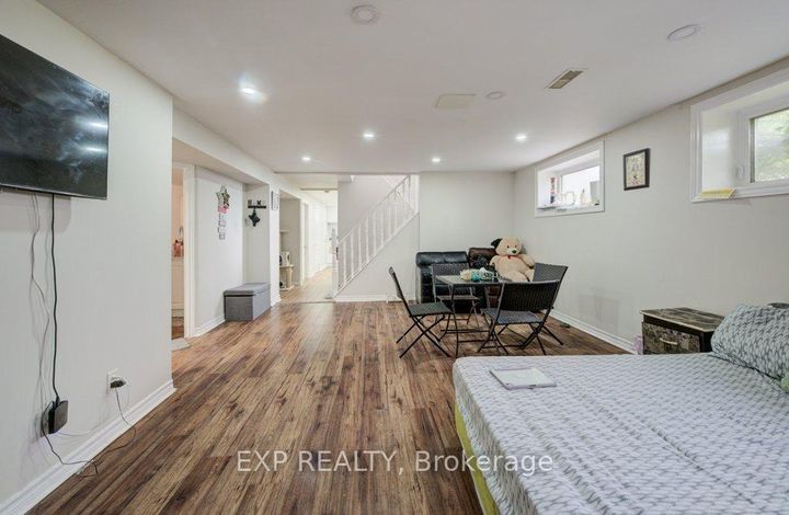 Photo 13 at 1361 Stanbury Road, WO West, Oakville