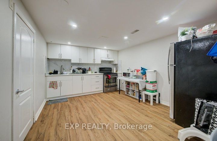 Photo 14 at 1361 Stanbury Road, WO West, Oakville