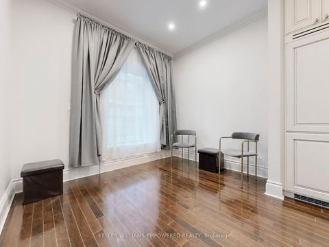 Photo 10 at 522 - 22 Leader Lane, Yonge Corridor, Toronto