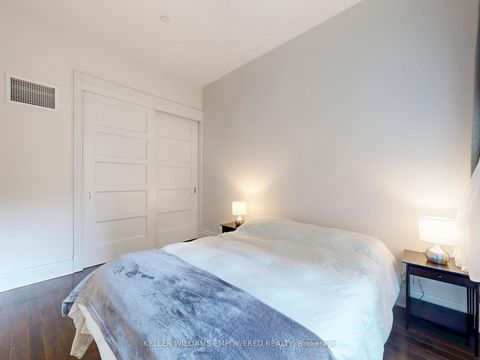 Photo 16 at 522 - 22 Leader Lane, Yonge Corridor, Toronto