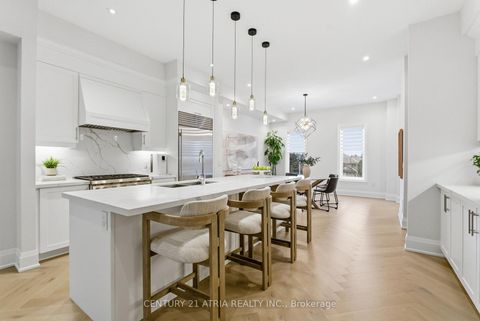 Photo 7 at 9404 Bayview Avenue, Observatory, Richmond Hill