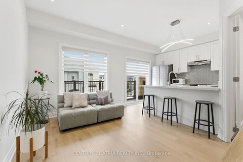 Photo 27 at 9404 Bayview Avenue, Observatory, Richmond Hill