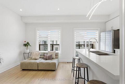 Photo 30 at 9404 Bayview Avenue, Observatory, Richmond Hill