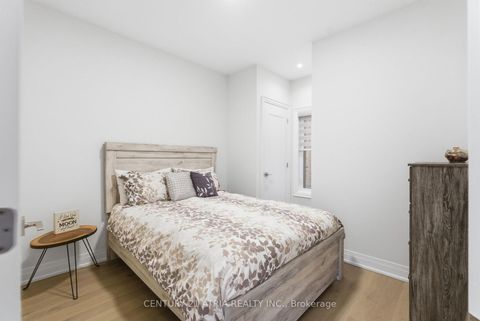 Photo 31 at 9404 Bayview Avenue, Observatory, Richmond Hill