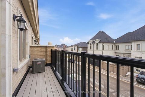 Photo 33 at 9404 Bayview Avenue, Observatory, Richmond Hill