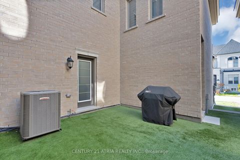 Photo 35 at 9404 Bayview Avenue, Observatory, Richmond Hill