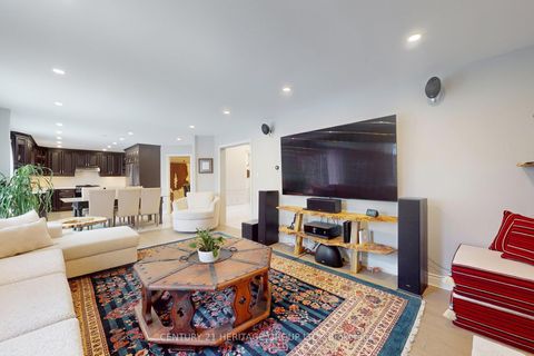 Photo 8 at 335 Fern Avenue, Observatory, Richmond Hill