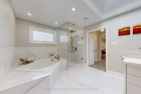 Photo 23 at 335 Fern Avenue, Observatory, Richmond Hill