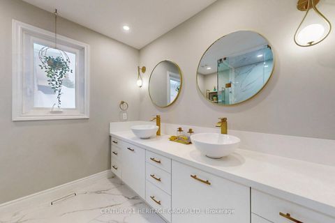 Photo 29 at 335 Fern Avenue, Observatory, Richmond Hill