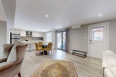 Photo 32 at 335 Fern Avenue, Observatory, Richmond Hill