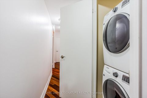 Photo 6 at 709 - 8 Scollard Street, Annex, Toronto