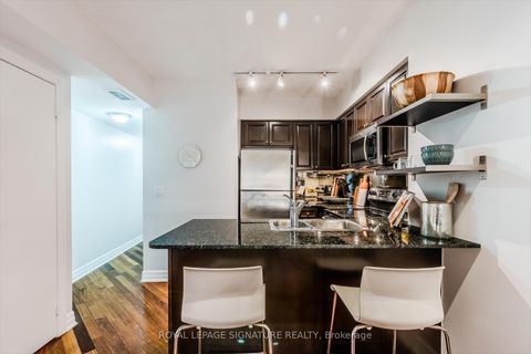 Photo 9 at 709 - 8 Scollard Street, Annex, Toronto