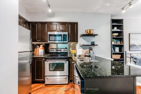 Photo 11 at 709 - 8 Scollard Street, Annex, Toronto