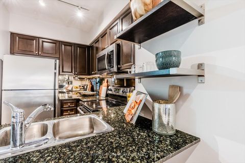 Photo 13 at 709 - 8 Scollard Street, Annex, Toronto