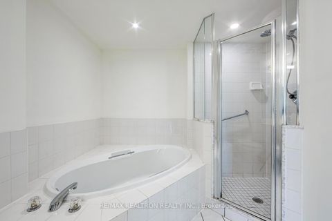 Photo 22 at 708 - 2 Covington Road, Lawrence, Toronto