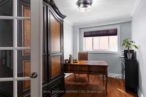 Photo 12 at 43 Crimson Ridge Road, Bayshore, Barrie