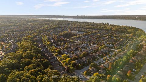 Photo 38 at 43 Crimson Ridge Road, Bayshore, Barrie