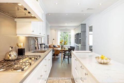 Photo 9 at 223 - 1900 Bayview Avenue, York Mills, Toronto