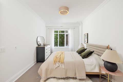 Photo 12 at 223 - 1900 Bayview Avenue, York Mills, Toronto