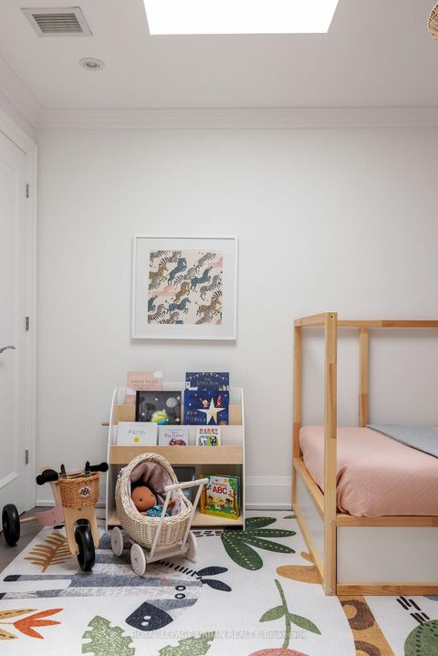 Photo 18 at 223 - 1900 Bayview Avenue, York Mills, Toronto