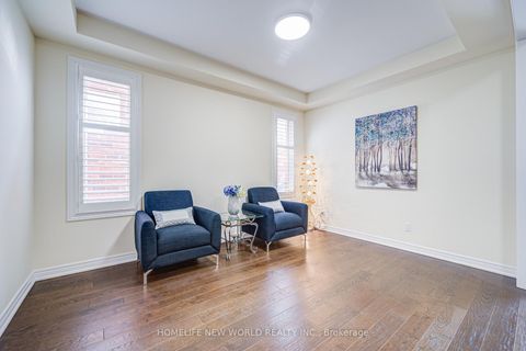 Photo 6 at 88 Roth Street, Rural Aurora, Aurora