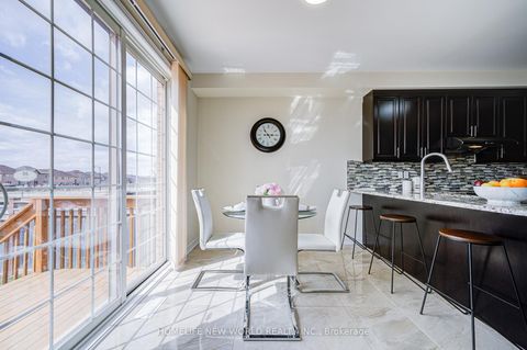 Photo 18 at 88 Roth Street, Rural Aurora, Aurora