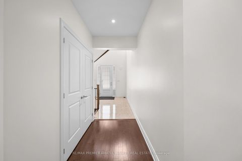 Photo 4 at 144 Ironside Drive, Vellore Village, Vaughan