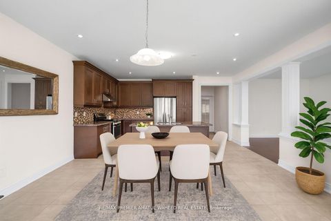 Photo 15 at 144 Ironside Drive, Vellore Village, Vaughan