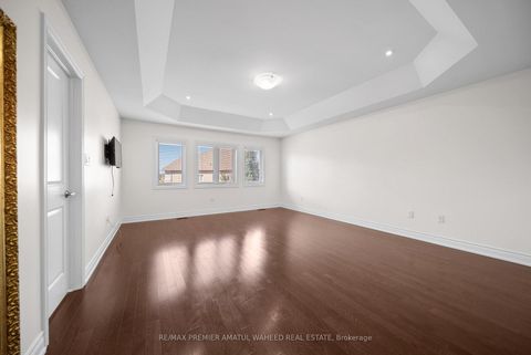 Photo 36 at 144 Ironside Drive, Vellore Village, Vaughan